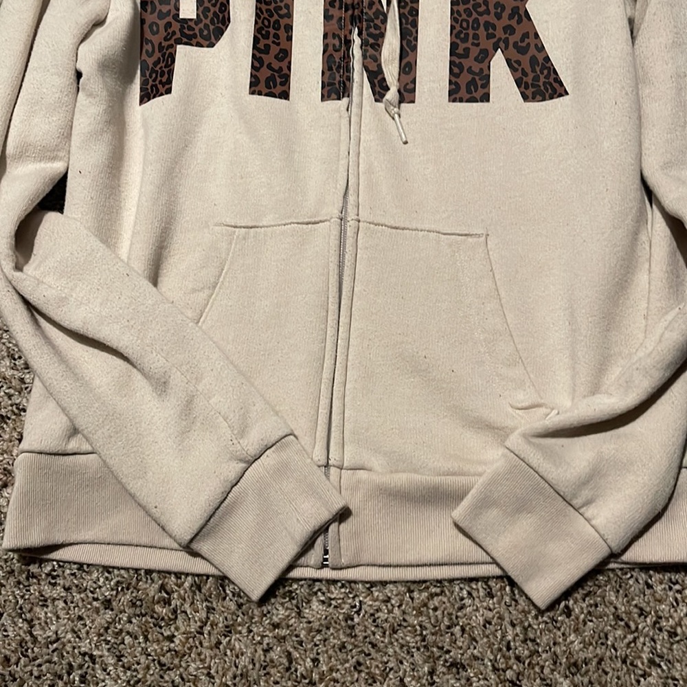 Pink jacket - Picture 5 of 8